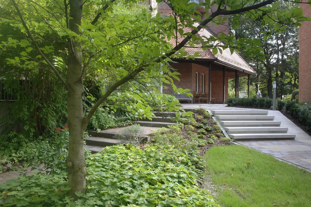 Hotel Am Alten Park Augsburg Exterior foto